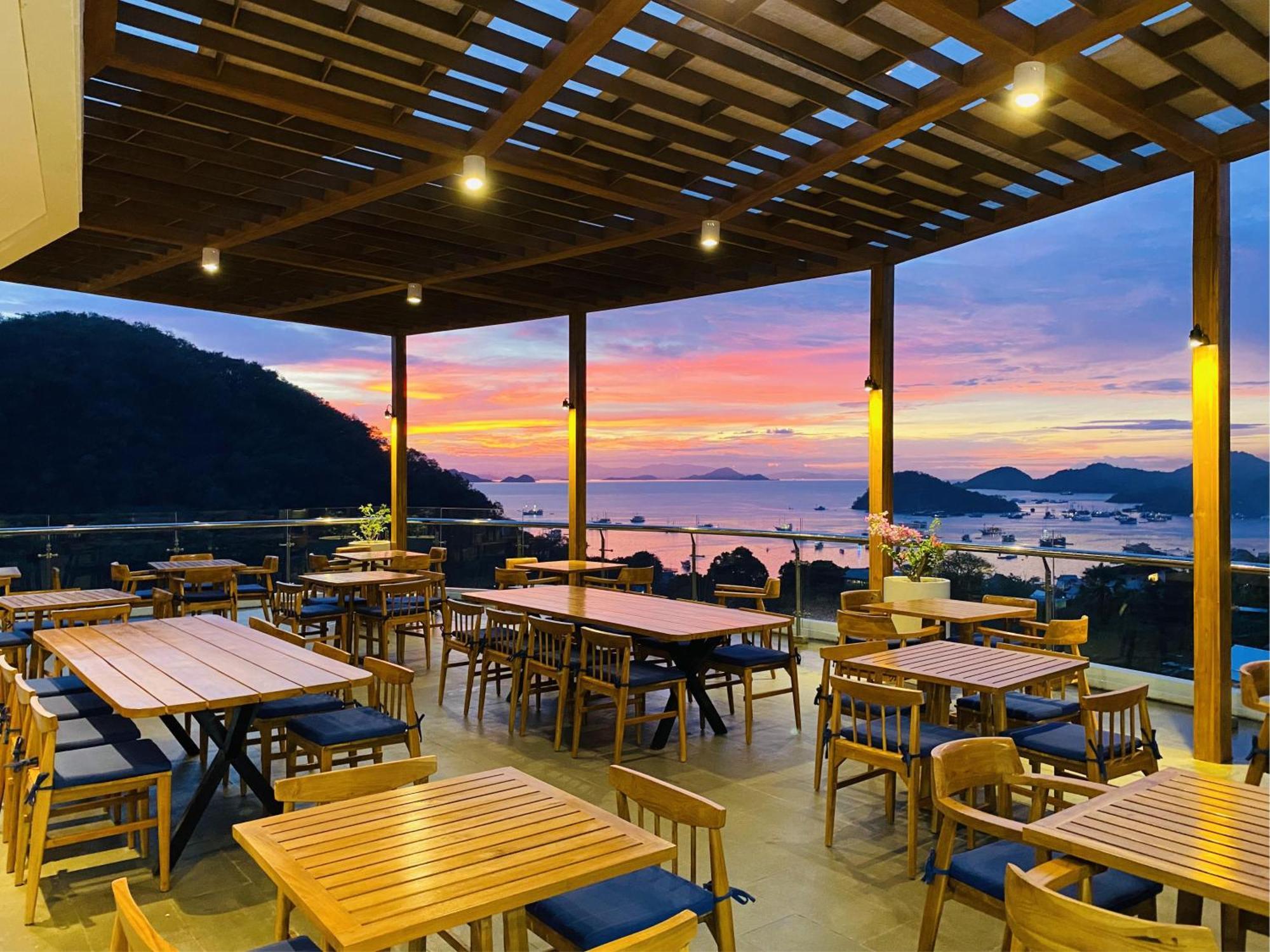 Zasgo Hotel Labuan Bajo Exteriör bild