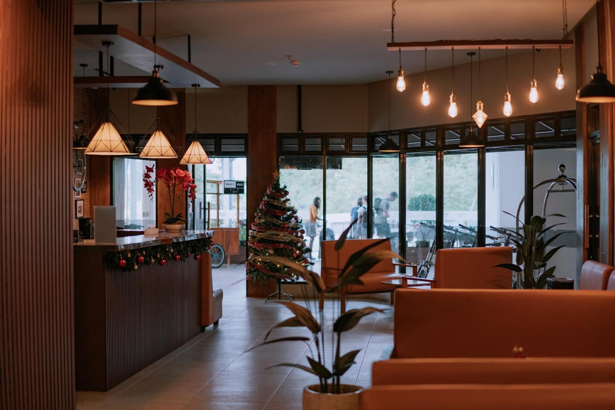 Zasgo Hotel Labuan Bajo Exteriör bild