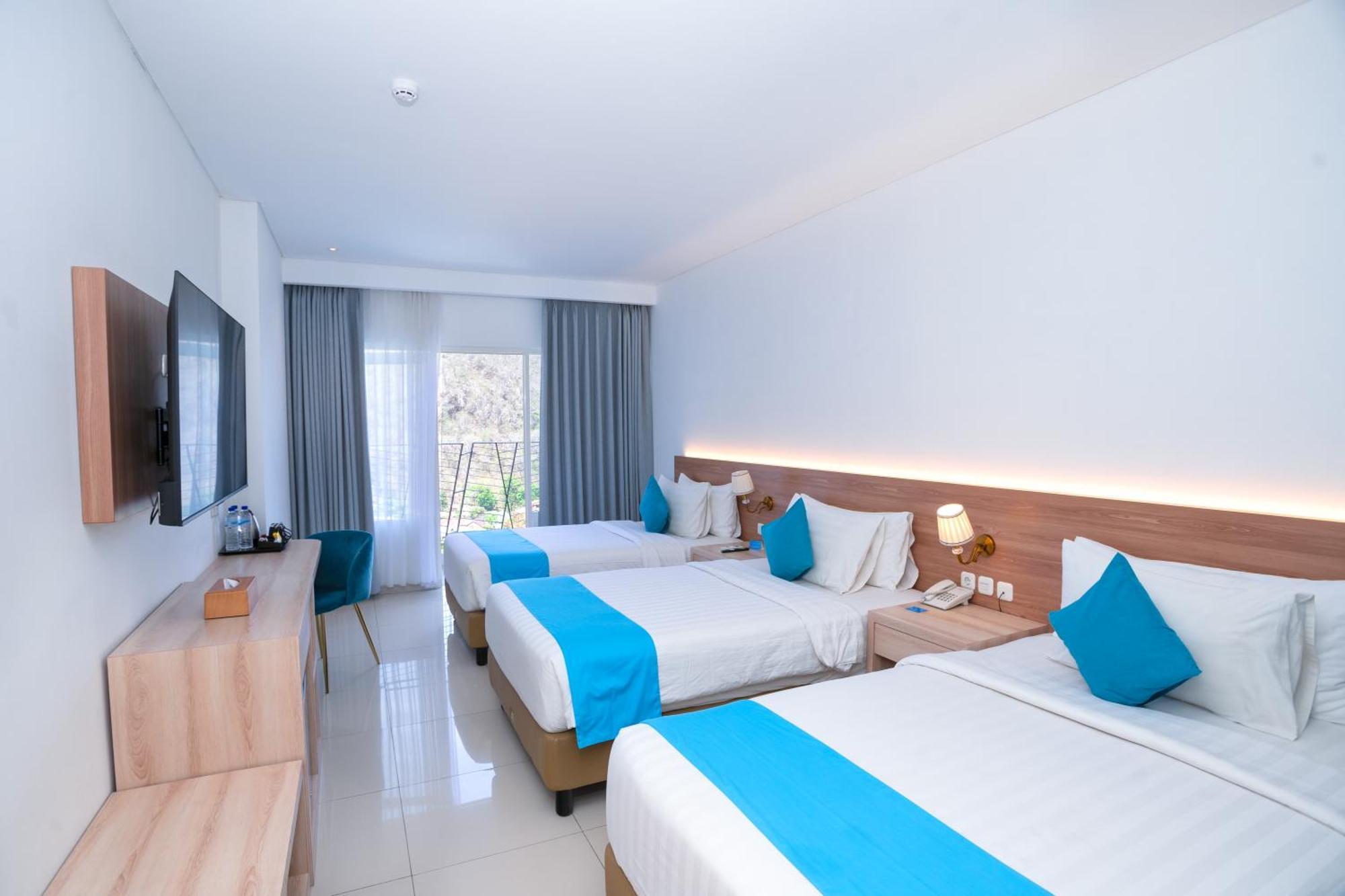 Zasgo Hotel Labuan Bajo Exteriör bild