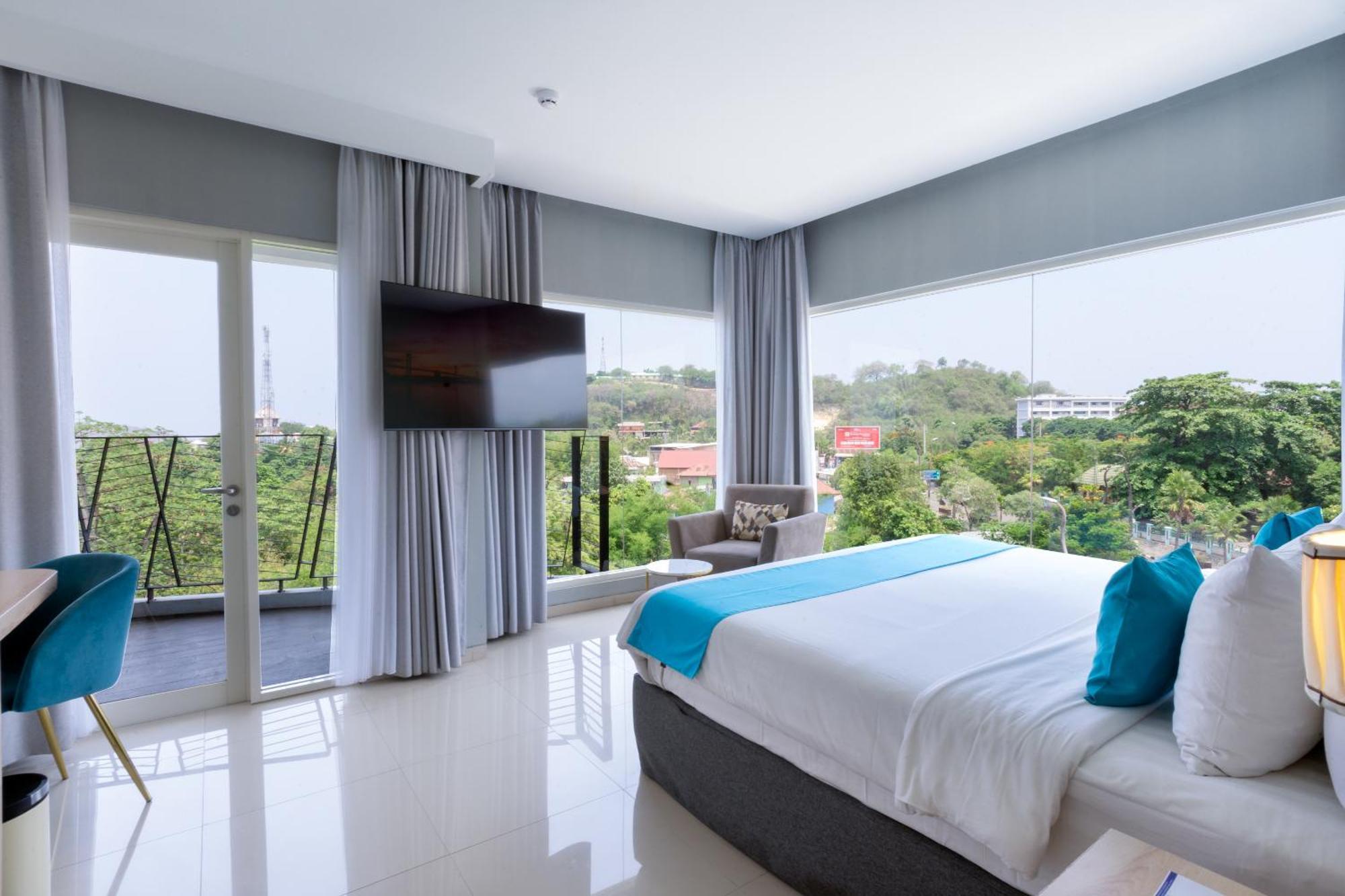 Zasgo Hotel Labuan Bajo Exteriör bild