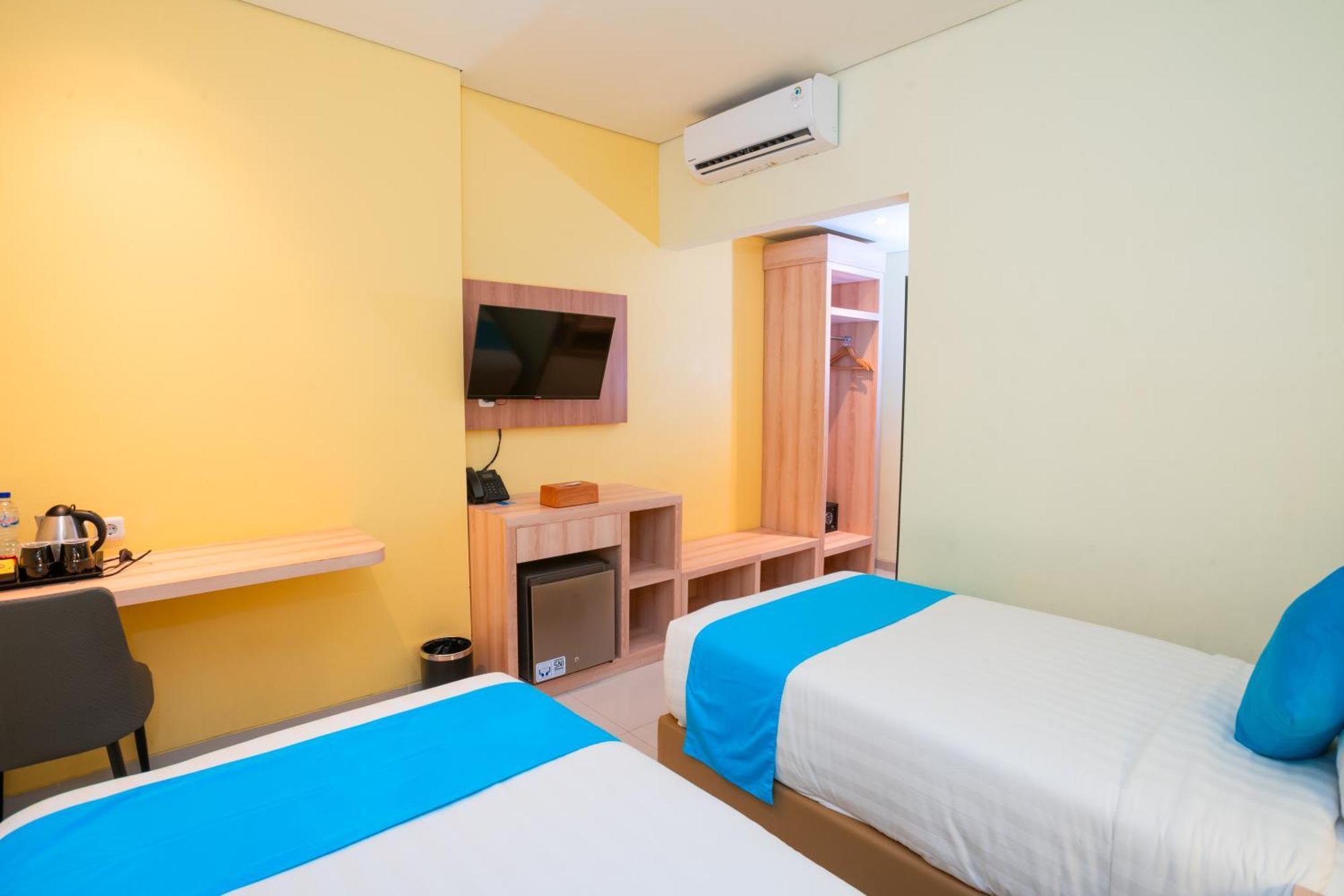 Zasgo Hotel Labuan Bajo Exteriör bild