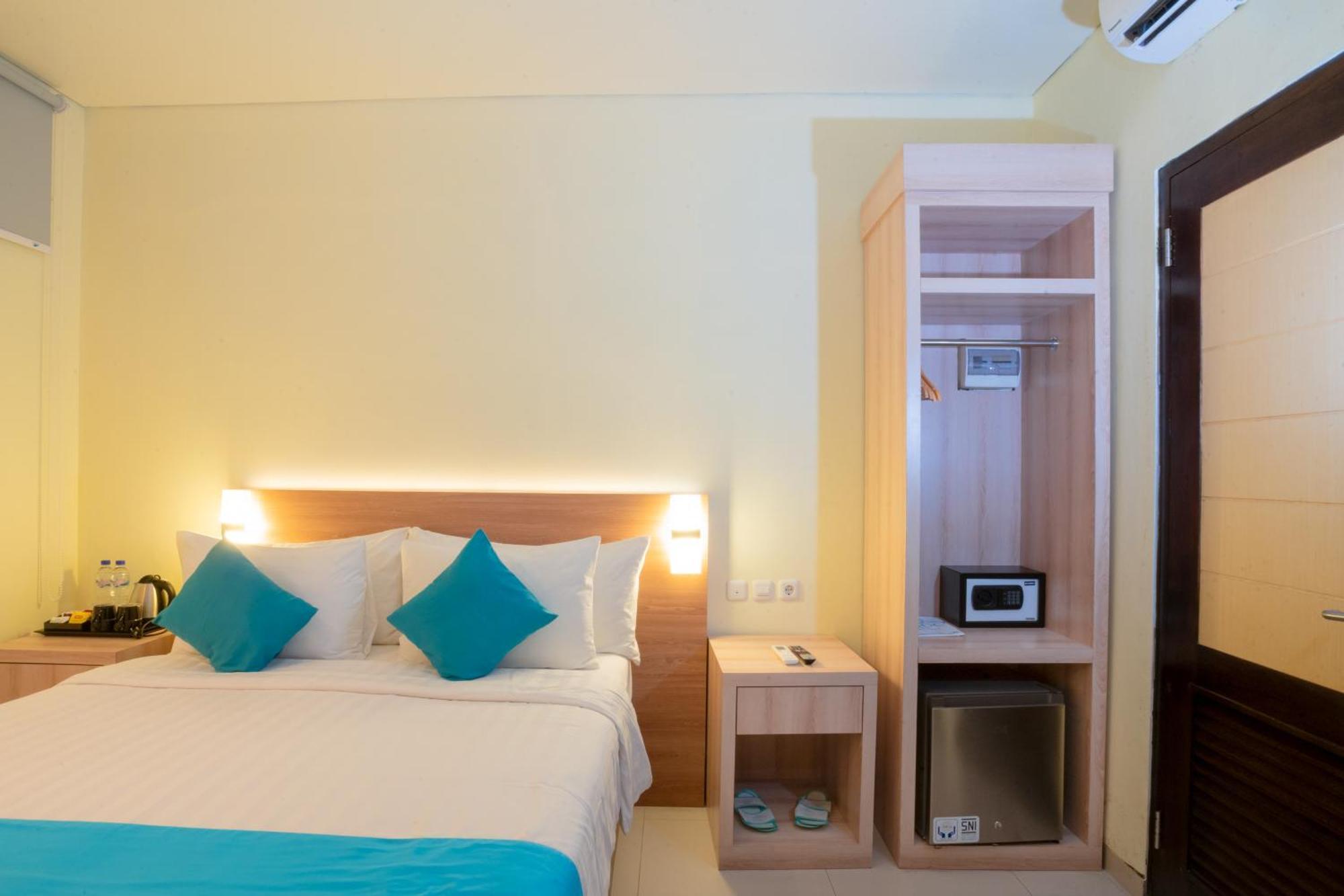 Zasgo Hotel Labuan Bajo Exteriör bild